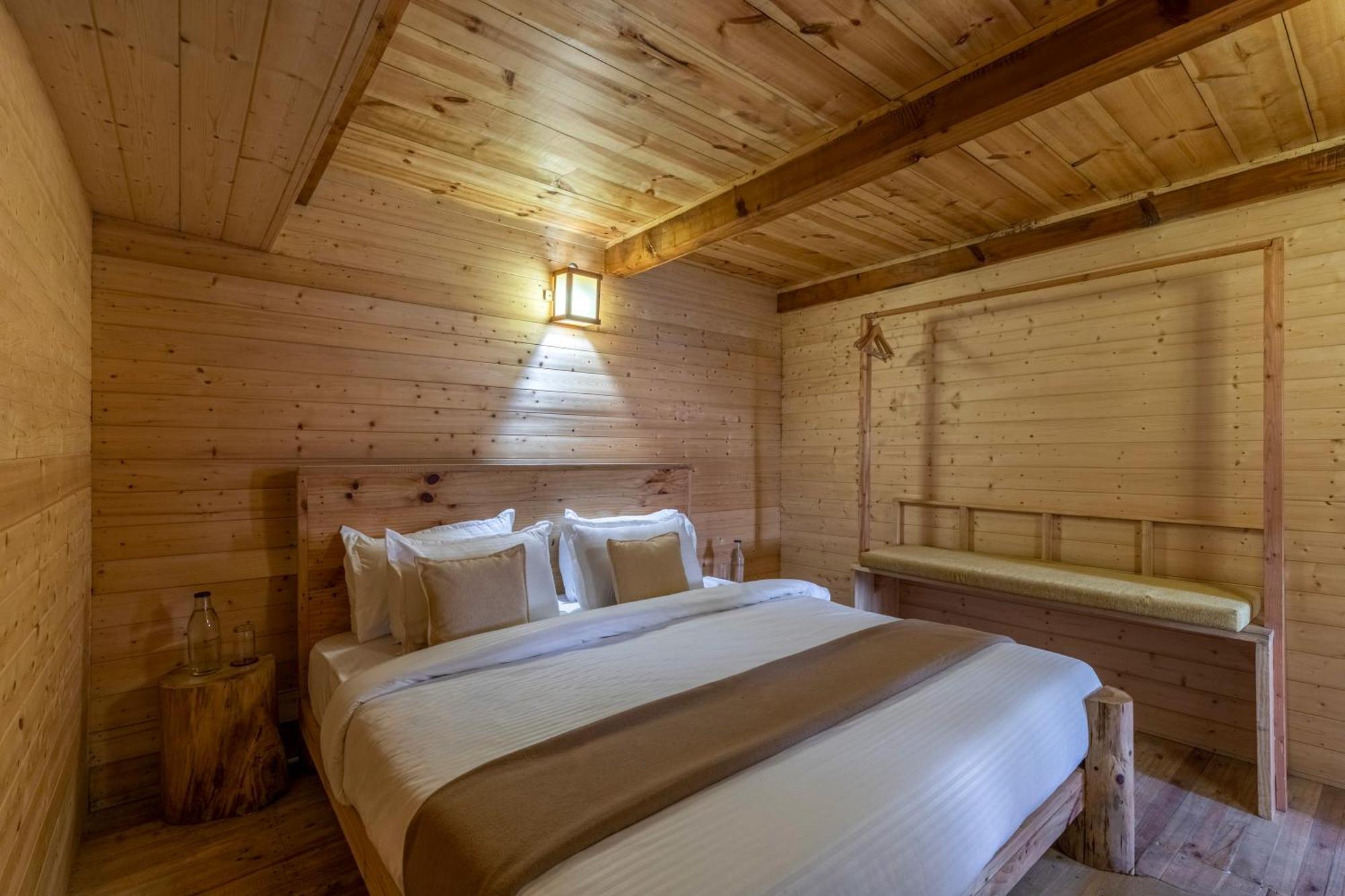 Elivaas 1 Bhk Premium Cottage With Sauna - Everly Shimla Exteriör bild
