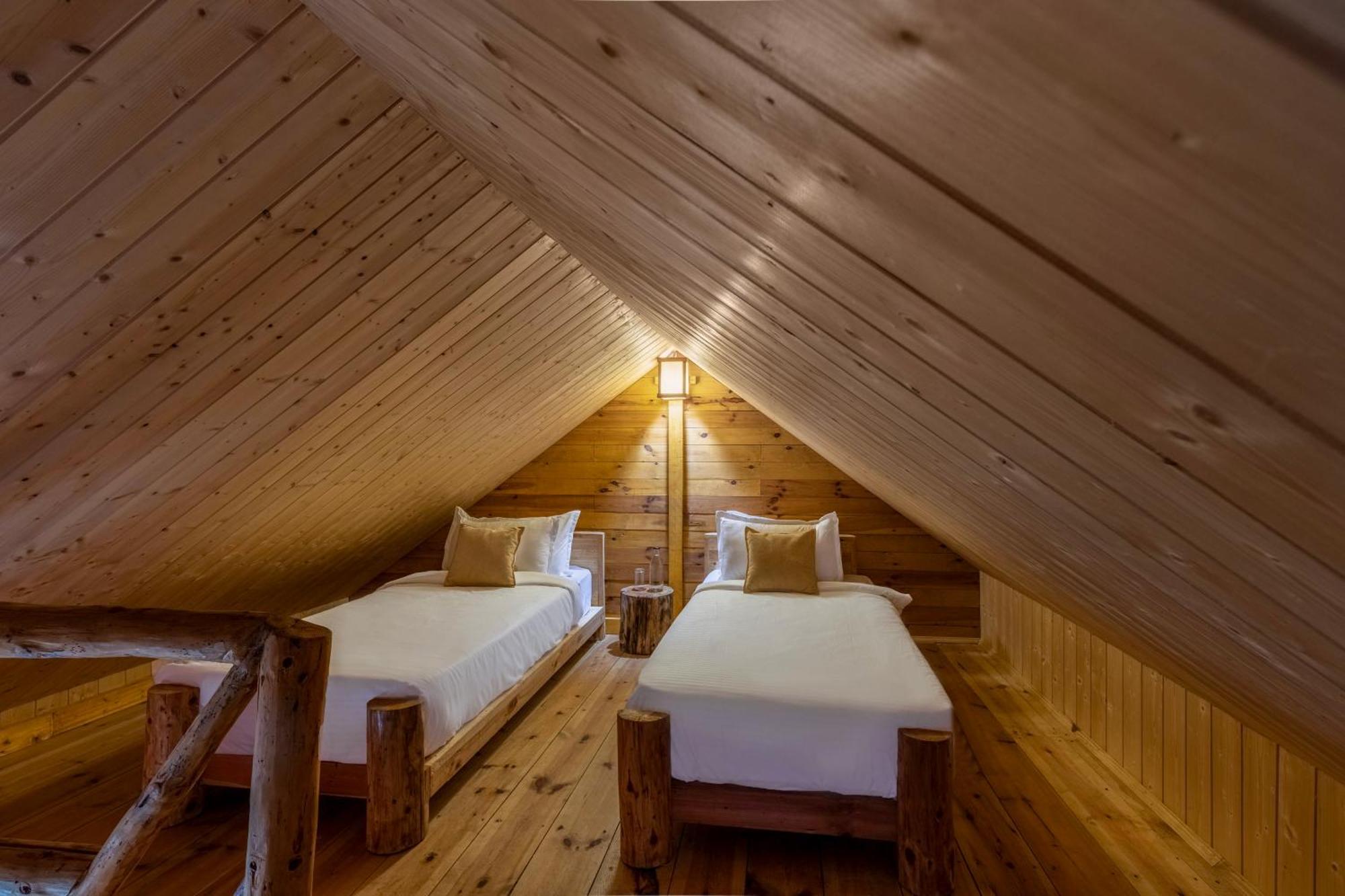 Elivaas 1 Bhk Premium Cottage With Sauna - Everly Shimla Exteriör bild