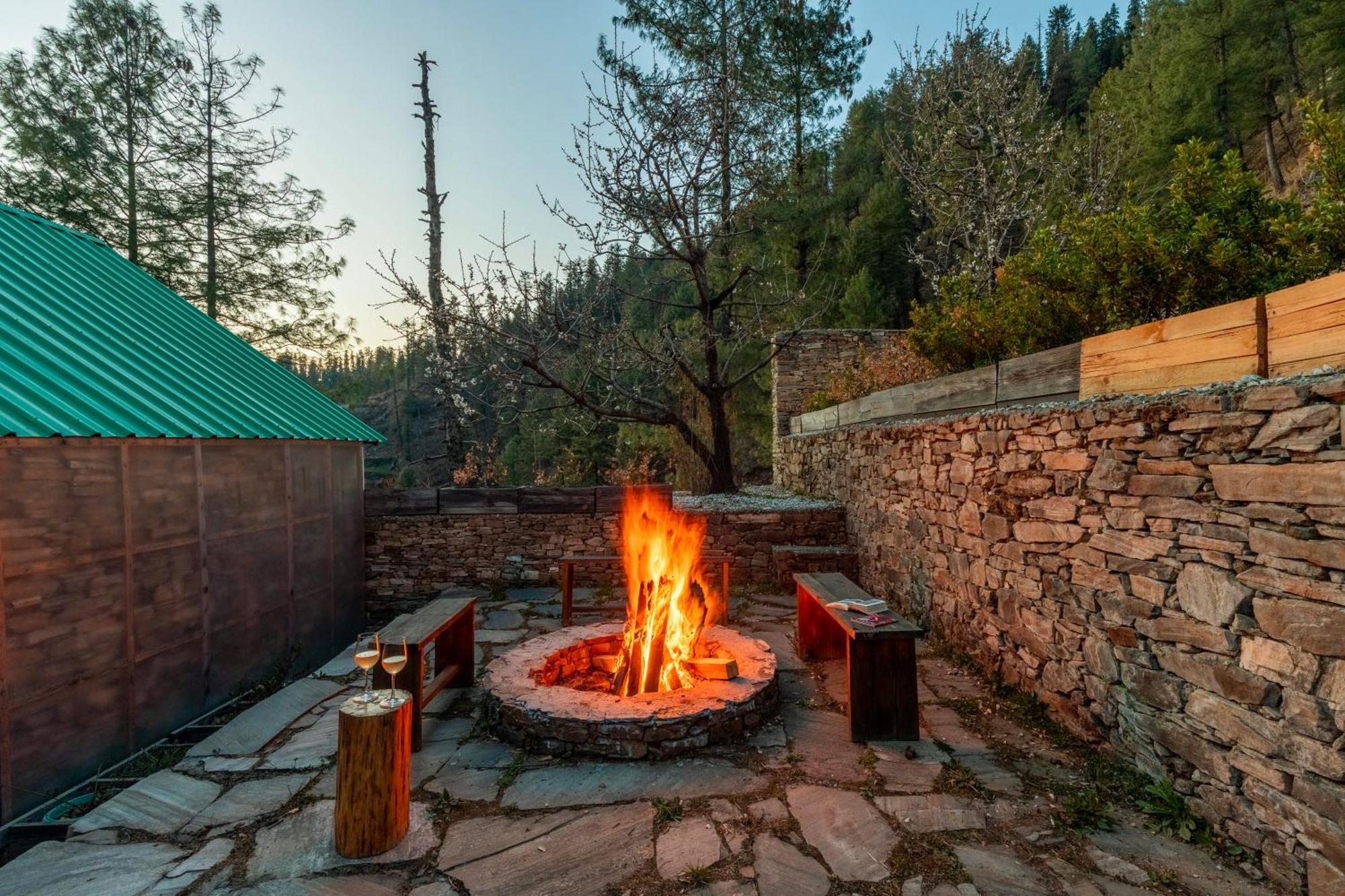 Elivaas 1 Bhk Premium Cottage With Sauna - Everly Shimla Exteriör bild